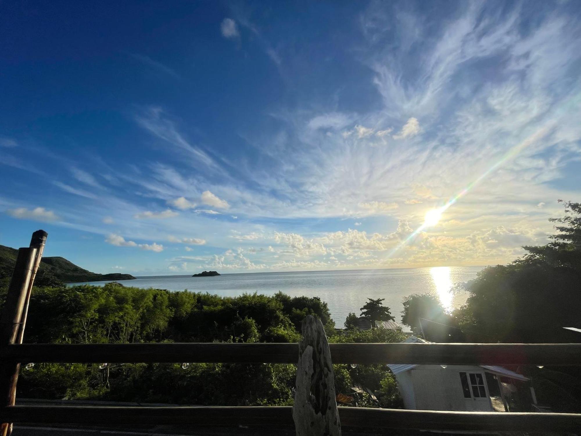 Sunrise View Posada Morris Hill Экстерьер фото